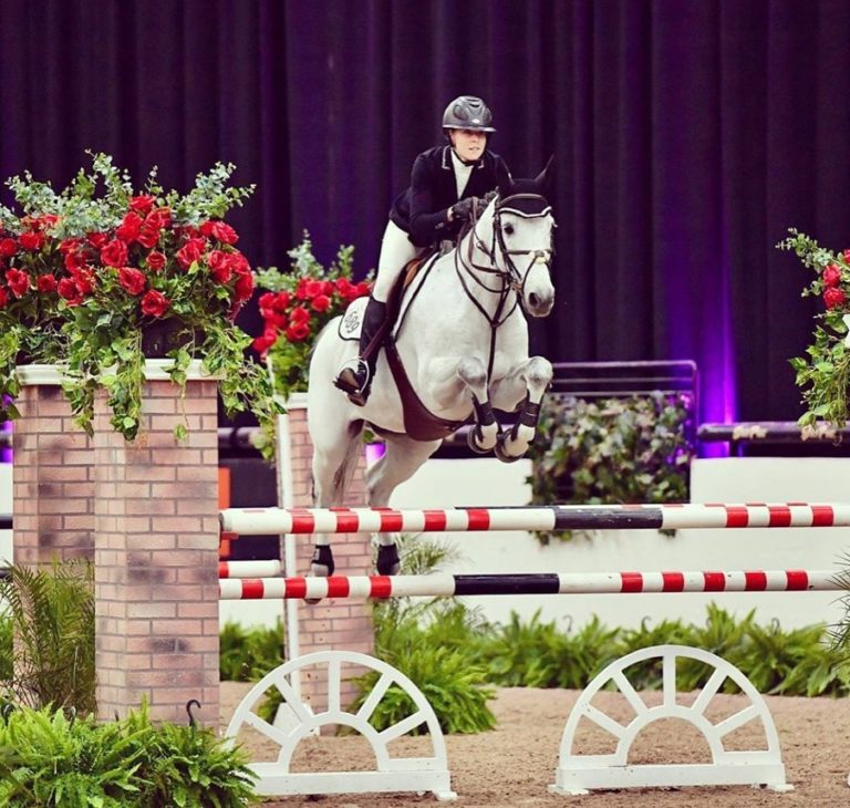 THE LAS VEGAS NATIONAL HORSE SHOW